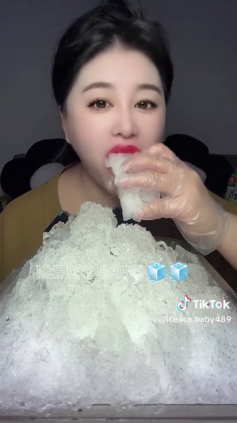 CRUNCHY SHAVED ICE EATING Follow my YouTube channel for more videos Link in Bio : https://youtube.com/@5184mimi?si=88N05Tg0KHJ7qh98 #eatingice #iceeating #iceasmr #hardice #asmr #softice #ice #crunchyice #iceeatingasmr #satisfying #asmreating #whiteice #freezerfrost #asmriceeating #kwaiiceeating #icebites #eating #asmrice #mukbangice #mukbang #icecube #squeakyice #powderyice #iceeatingvideos #snowice #eatinghabits #hardiceeating #crunch #eatingbetter #iceeaters #algorithm #fyp #youtube #blowthis