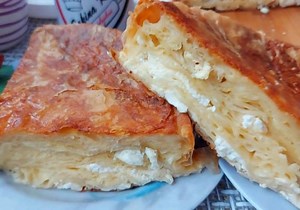 SRPSKA PITA GUŽVARA SA SIROM: Brza pita lepša od bureka, BAŠ SVIMA uspeva (RECEPT)