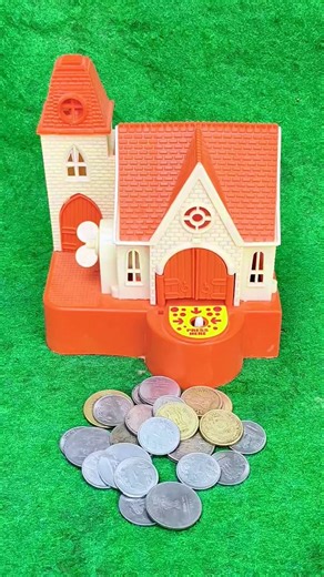🎉 Cute Chicken Money House Unboxing - Mini Surprise Inside!,, #money #shortvideo #toys #trending