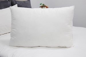 Pillowtex White Duck Down & Feather Pillow | 95% Feathers/5% Down