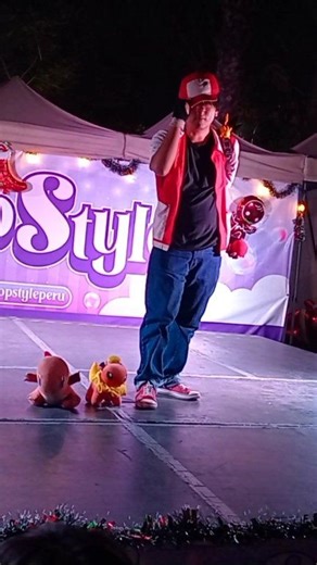 Red de Pokémon en la Feria Kpop Style 2025 #cosplay #pokemon #pokemoncosplay | Sombras de Rebelión
