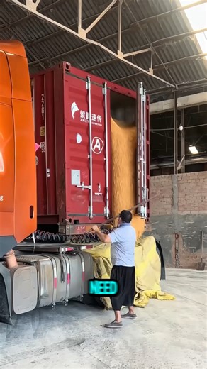 148K views · 584 reactions | How Grain Containers Unload Like Water | Woodform Crafts | Facebook