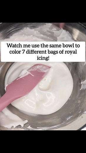 Watch me use the same bowl to color 7 different bags of royal icing- in rainbow colors! Color theory is understanding how colors work together. As a cookier, this is really important, especially when you need a very specific color palette. I wanted to show you how I used color theory to make 7 different colors in the same bowl without rinsing the previous color out. I intentionally left some icing in the bowl before I made the next color to show you how seamless the colors work together. I start