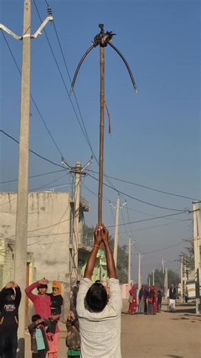 GAJJU BHALERI BLOG on Instagram: "असली खतरा को खिलाड़ी | गज्जूभालेरीब्लॉग41 | Gajjubhaleriblog41"