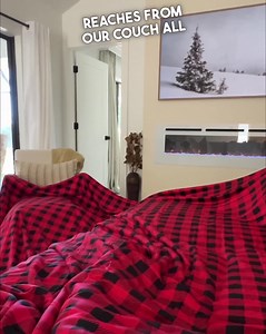 610K views · 292 reactions | You found it! New Year savings are ON  Score up to 20% off today ⏳  10' x 10' blankets  100-night guarantee included  Loved by 650,000+  Machine washable  Ships within 1 business day Warning: We've already sold out of 10+ styles. Order now to secure your favorite. | Big Blanket Co | Facebook