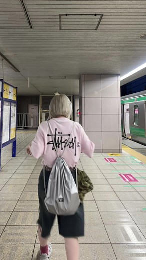 思い出のステューシーコーデとナップサックの魅力