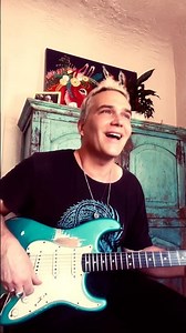 Feels so good to LET IT OUT! 🎸⚡️#philipsayce #guitar #guitarist #emotional #release ‪@daddarioandco‬