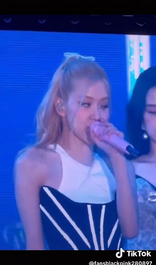 Blackpink - Typa Girl | World Tour 2023 [Born Pink] #blackpink #typagirl #worldtour #bornpink #fyp #jennie