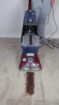 Cleaning a Large Stain with the Hoover PowerScrub. #carpetcleaning