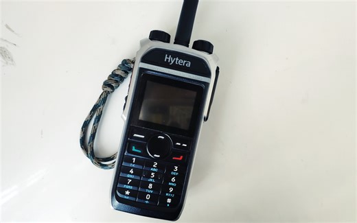 为什么2020年我还在使用『海能达PD680』