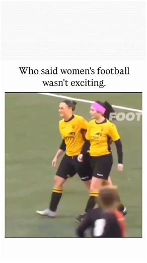 science on Instagram: "When athletic brilliance meets fluid dynamics! This demonstration of a high-speed football goal proves that even the most complex defensive blocks can be bypassed through the science of lift, turbulent wakes, and mechanical energy summation! ⚽️💨 What you’re seeing here is a masterclass in elite ball manipulation where a player utilizes either a curved strike or the elusive knuckleball—a situation where the physics of atmospheric pressure and boundary layer separation dete