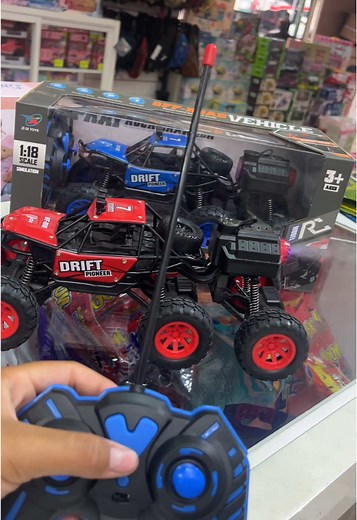 Carros a Control Remoto que Botas Humo en Nobol