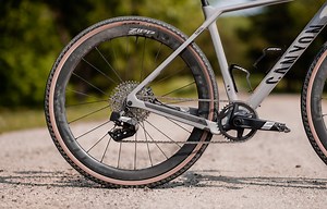 SRAM Apex AXS Test: Neue 1x12 Gravel Funkschaltung in günstig