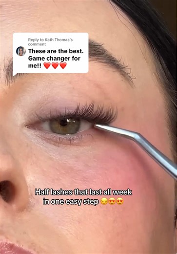 Top Beauty Hacks for Stunning Lashes