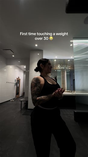 Achieving Progressive Overload in Weight Training