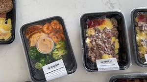 KETO MEALS DELIVERED RIGHT TO YOUR DOOR! Check them out here - https://glnk.io/rloo/kyndraholley Code KYNDRA for 10% off Don’t feel like cooking? We have been loving the Eat to Evolve keto meal delivery service. We choose the a la carte option so that we can pick each item individually. The menu changes every couple of weeks and they have a ton of different options. All of the food is cooked fresh and shipped directly to your door. We keep some in the fridge and then freeze the rest so that they