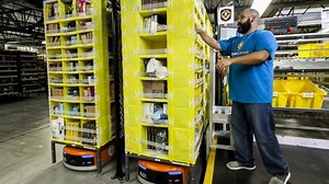 Amazon: Das automatisierte Lagerhaus kommt frühestens in zehn Jahren - Golem.de