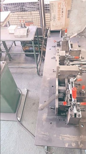 溶接紹介 光注意 ロボット 治具 組立溶接 製品保管状態 医療器具や建設機器、各種パイプ加工の石川工業 群馬県 太田市 1本から対応可能な会社です。＃ステンレス＃手摺＃パイプ曲げ＃埼玉県＃上里町