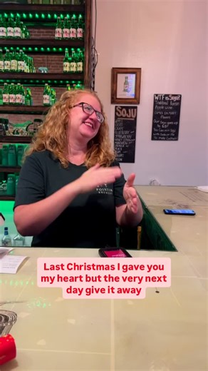 GuidingSteps on Instagram: "Christmas songs in sign language. Last Christmas you break my heart! #christmasspirit #signlanguageisforeveryone #deafcommunity"