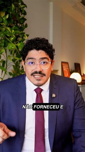 Soldador com problema de visão ou pulmão — riscos que a empresa deve prevenir