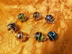 How to Wire Wrap a Marble Bracelet | Easy DIY Jewelry Tutorial