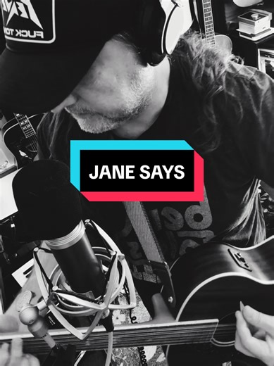 what's the first song you instinctively go to when your pick up a 12-string #guitar ? #janesays #90s #rock SPECIFICALLY tagging my buddy @GRIZ 🎸 for the Jane's love 💙@Jane’s Addiction