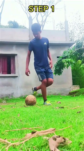 Learn a crazy football move 🔥⚽️#learn_football #skillz #skills #foryoupagereel #fypシ゚vircri