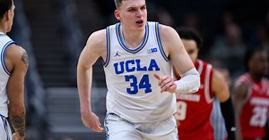 Tyler Bilodeau doubtful to return to UCLA's Big Ten quarterfinal against Michigan State with right leg injury