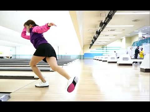 真軸アスリート プロボウラー 浅田梨奈選手