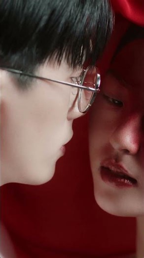 "Viết bức thư tình, gửi hay chọn giữ cho riêng mình?"