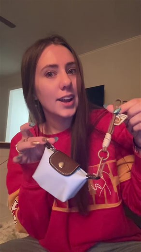 cute little wallet key chain 🥰 #giftidea #keychain #tts #ttsfinds