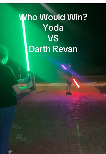 Who Would Win? Yoda vs Darth Revan Showdown