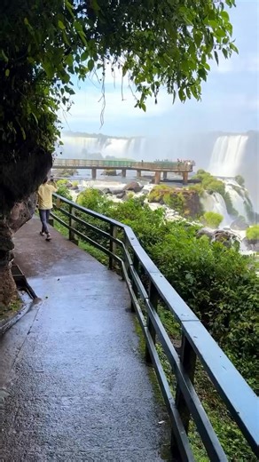 Iguazu Falls, Where the power of nature is on full display!💦🏞️ Who'd you like to walk with here?🤩 Iguazu Falls is the world's largest waterfall system, located on the border of Argentina and Brazil. It consists of 275 individual cascades spread over 2.7 kilometers (1.7 miles) along the Iguazu River. The falls are famous for their impressive size and the dramatic "Devil's Throat" (Garganta del Diablo), and the surrounding area is a biodiverse rainforest. The Brazilian side is known for providi