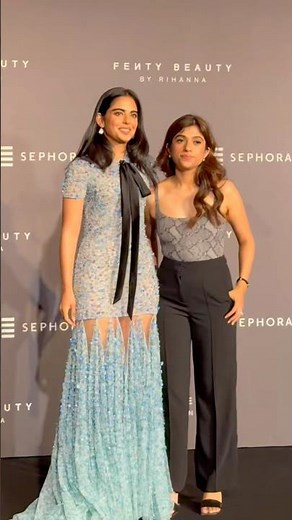 Rihanna & Isha Ambani in Mumbai 😍💄 | Fenty Beauty India Launch 👑🔥