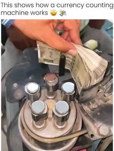 How PAGE? | This shows how a currency counting machine works 🤩💸 #reels #currency #money #machine #counting #countingmachine #bank #economy #dollar... | Instagram