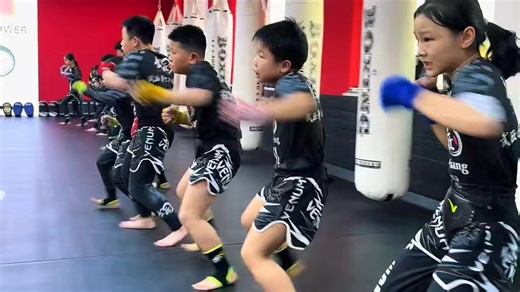 Wu Jiang Kung Fu: children’s Sanda team – Hebei. #sanda #散打 #wushusanda #武术散打 #wushu #武术 #martialarts #shaolin #taolu #shaolinkungfu #shuaijiao #kungfu #boxing #shaolinyanlu #功夫 #ufc #mma #muaythai #brucelee #muhammadali #chinna #wrestling #wingchun #kickboxing #shaolinxiaolong #taichi #shaolintagou #iwuf #China | Wushu Sanda - 武术散打