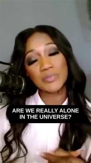 Charlamagne just called out how ARROGANT humans are for thinking we're alone in the universe! 🛸 Plus Envy's alien encounter story had us WEAK 💀 #AlienTalk #BreakfastClub