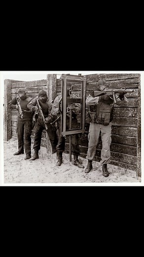 6.5K views · 164 reactions | FLASHBACK FRIDAY...I'm the #3 man armed with a fixed stock MP5SD in that Final Assault Position preparing for an explosive breach with the guy in front of me carrying a water-filled frame charge... | Snooky Cruz | Facebook