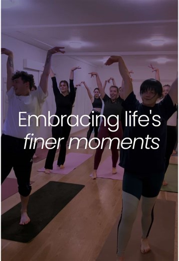 Yoga Dance Flow: Bewegung und Musik erleben