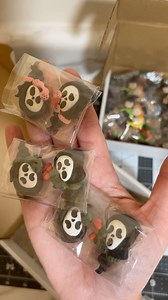 4.1K views · 64 reactions | Just a tad bit obsessed 浪 #polymerclay #polymerclayart #bows #diy #craftythings #bowtutorials #diyhairbows #bowmaker #ribbon #craftsupplyhaul #crafts | Mommy Crafts A lot | Facebook