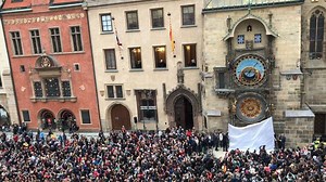 Grand Opening of the Astronomical Clock today 😍 Exclusive video for Prague Today followers! ⠀ The Astronomical Clock became much brighter. The Apostles have “new clothes” too. What do you think about it? Do you like it? 😉 ⠀ The ceremonial unveiling started at 17:45 with fanfare playing in the windows of the Old Town Square. At 18:00 the Astronomical clock began to operate again. All Old Town Square right in front of the town hall building was completely full of people. ⠀ #praguetoday_events | 
