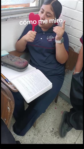 que acaso no saben que ella era top