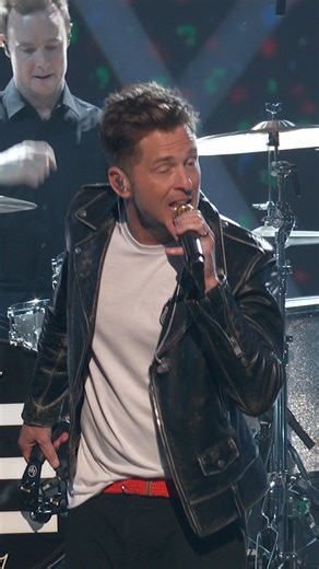 All of our worries from 2025 slipped away after that OneRepublic performance 🎤 Tune in on ABC right NOW for more #RockinEve performances! | Dick Clark's New Year's Rockin' Eve