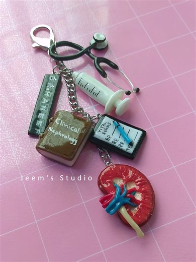Custom addition to medical supplies keychain 🩺🤍 Prices in Pinned Post. #clayart #handmade #foryou #accessories #love #fyp #keychain #cute #pakistan #airdryclay #giftideas