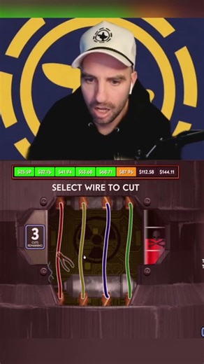 bro is professional bomb defuser 💀