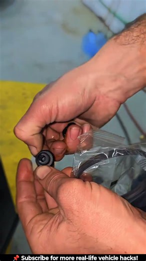 Fast Oil Change Hack! 🔧Save Your Engine in Minutes #automobile #carrestorationproject