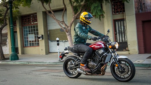 2018 Yamaha XSR700 first ride review  - RevZilla