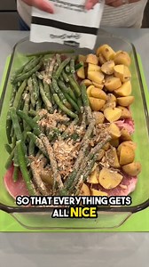 Delicious one-pan dinner 😋😋 🎬 This video was produced by Network Media and Olivia | Kitchen Chaos