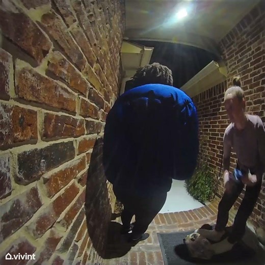 Helping The Dasher Down Icy Driveway || ViralHog