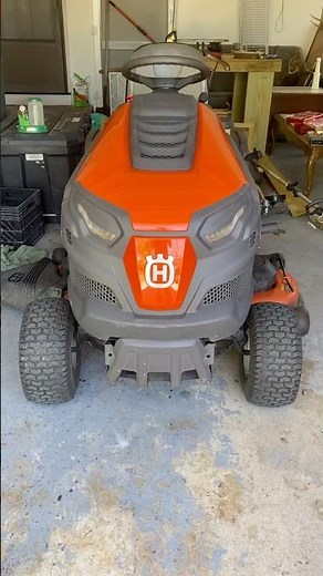Husqvarna TS 148x 46” riding mower 24 hp Briggs and Stratton engine 🔥